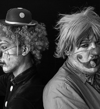 brightonfringe's tweet photo. BARRERA is the story of two clowns mourning the sudden death of their best friend, a balloon.#DutchSeason2017 https://t.co/1nphoyUmNA https://t.co/xl28ZOpYYs