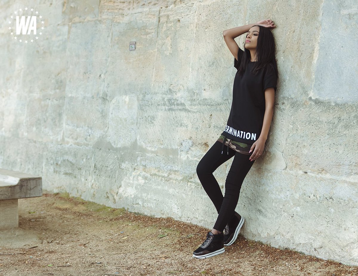 Avec le retour des beaux jours et de la chaleur, il est temps de rafraîchir ta garde-robe !  bit.ly/CapsuleWATIB  #WATIB #streetstyle