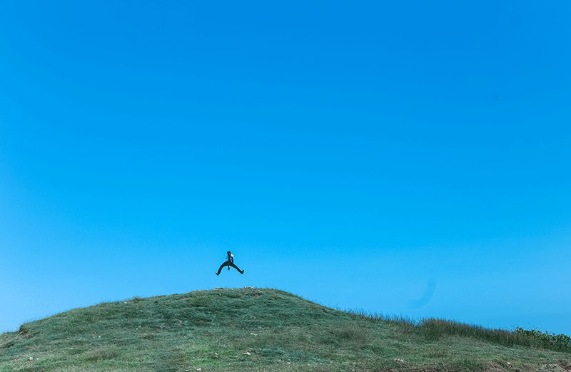 Balades_i's tweet photo. Quand tu te #balades en trampoline ! 
#voyage #tourisme https://t.co/OY8XzjvCPA