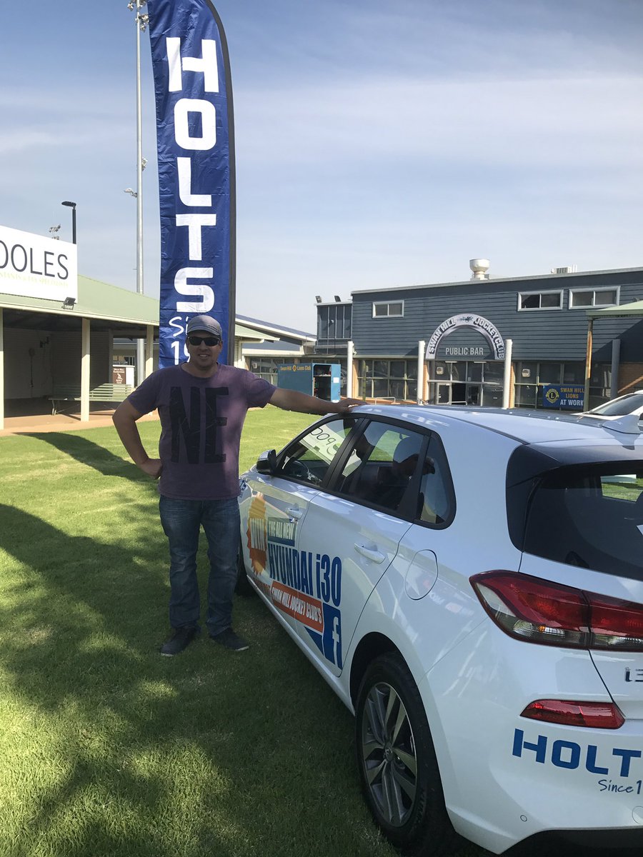 karldelmenico's tweet photo. @SwanHillRaces #holtshyundai #murraydownsswanhillcup #hyundai #theplacetobe #driveinstyle https://t.co/jM3C7k2md4