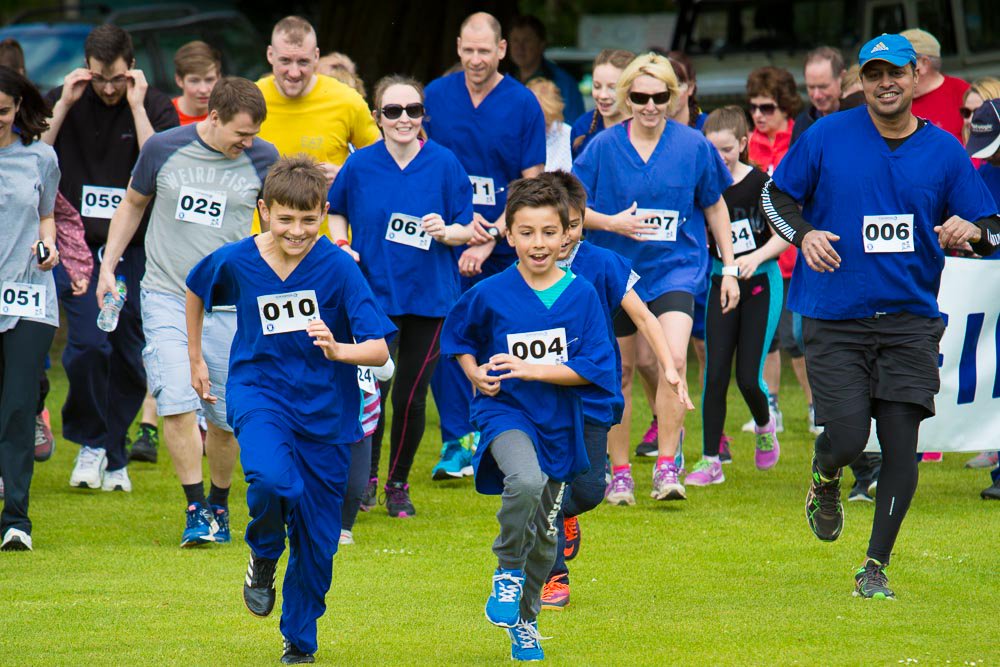 Markhewitson's tweet photo. Have a read all about what being the official photographer at the @scannappeal Scrub run involved.
https://t.co/Y2gZh1DukQ https://t.co/BYsQN8c4Z6