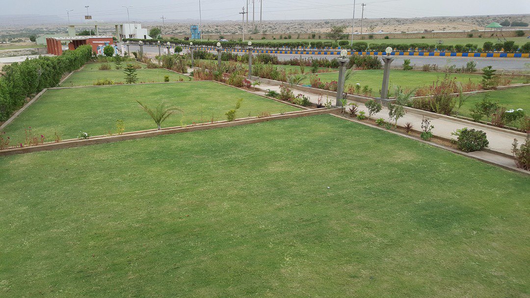 YawarOfficial's tweet photo. القائم سٹی میں ترقیاتی کام تیزی سے جاری ہے
Cell: 0345-2632785
UAN: 021-111-101-191
A project of @alibuilders marketed by #TaskMarketing1 https://t.co/9GHy1lzgVN