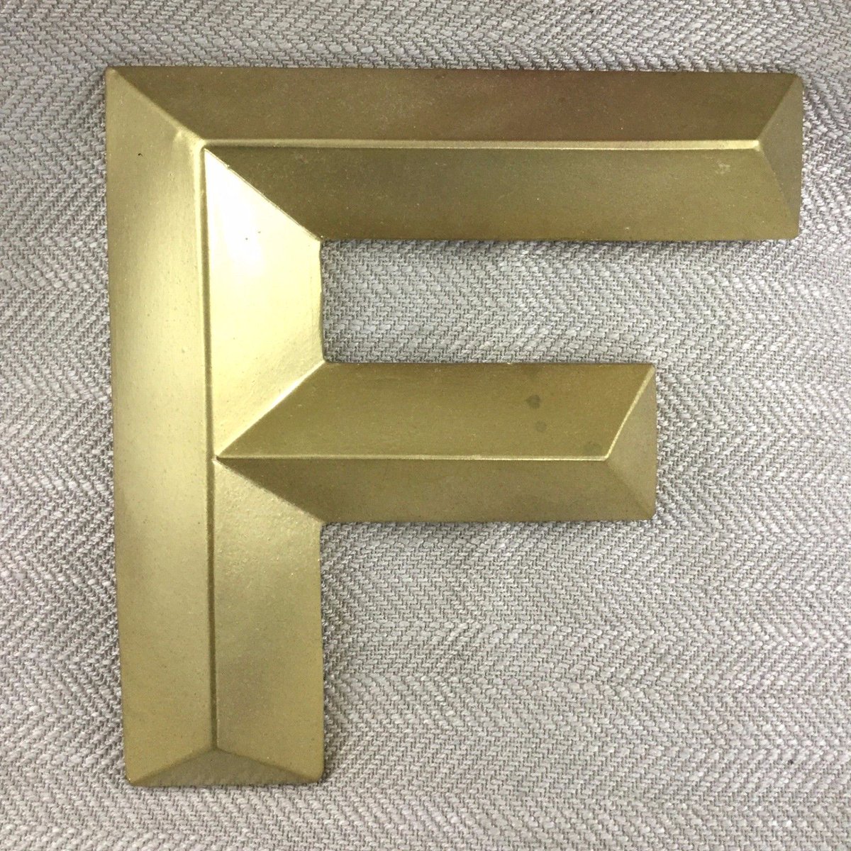 Pahlavi Ltd tweet media