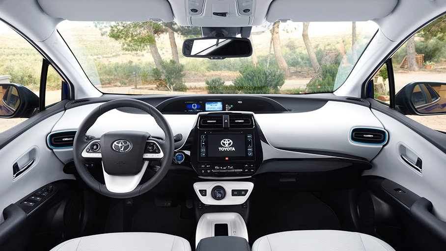 euskoauto's tweet photo. Este interior futurista solo puede ser del #Prius, un #Toyota a la cabeza de la tecnología híbrida. ➡ https://t.co/YOP61FiwZD #EuskoAuto https://t.co/rWnXjxl21j