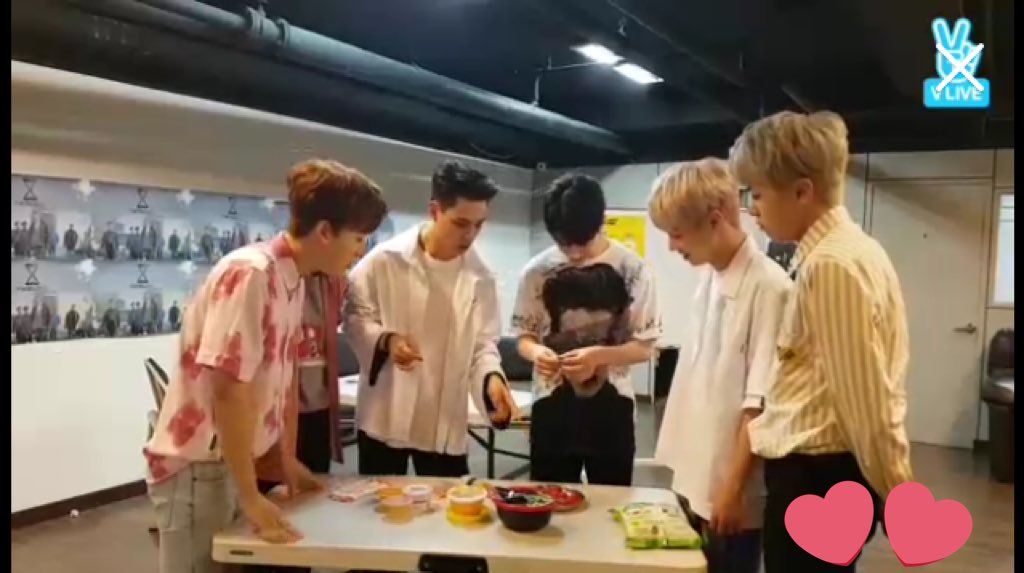 Seven Oclock PH tweet media