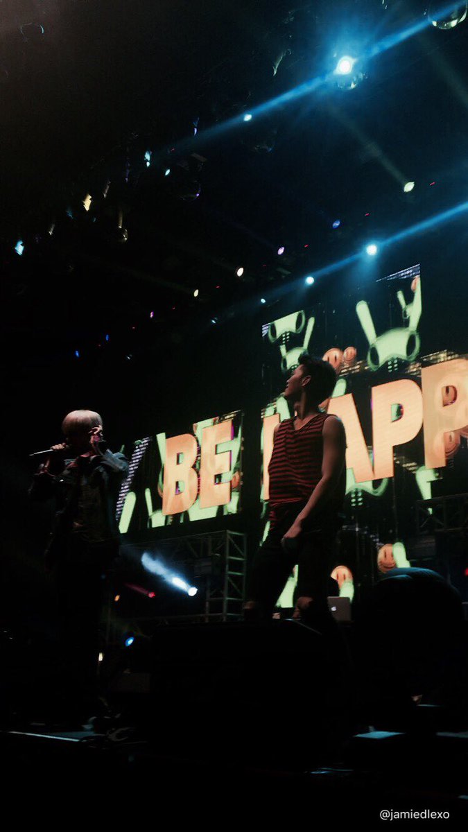 EN_b0t's tweet photo. Daehyun & Zelo
#bapinmoscow #bapinrussia #moscowboom https://t.co/hG8ECSGT6u