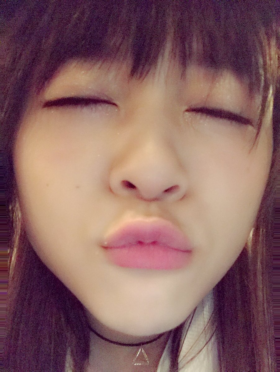 若井友希 I Ris V Tvittere 今日キスの日らしいですね キスの日 若井友希 I Ris V Tvittere 今日キスの日らしいですね キスの日