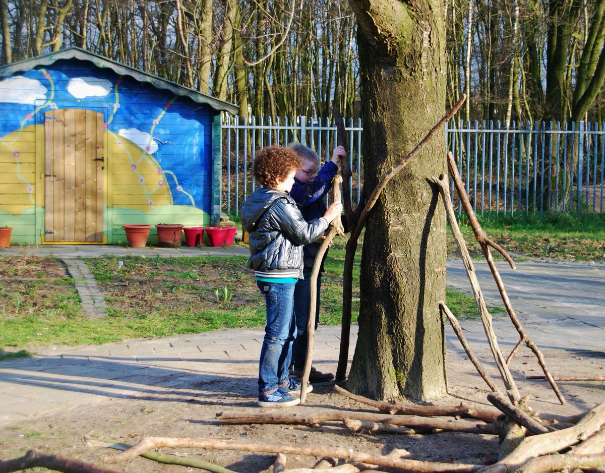 Werken in de kinderopvang? We zijn op zoek naar invalkrachten! deeerstestap.nl/vacatures