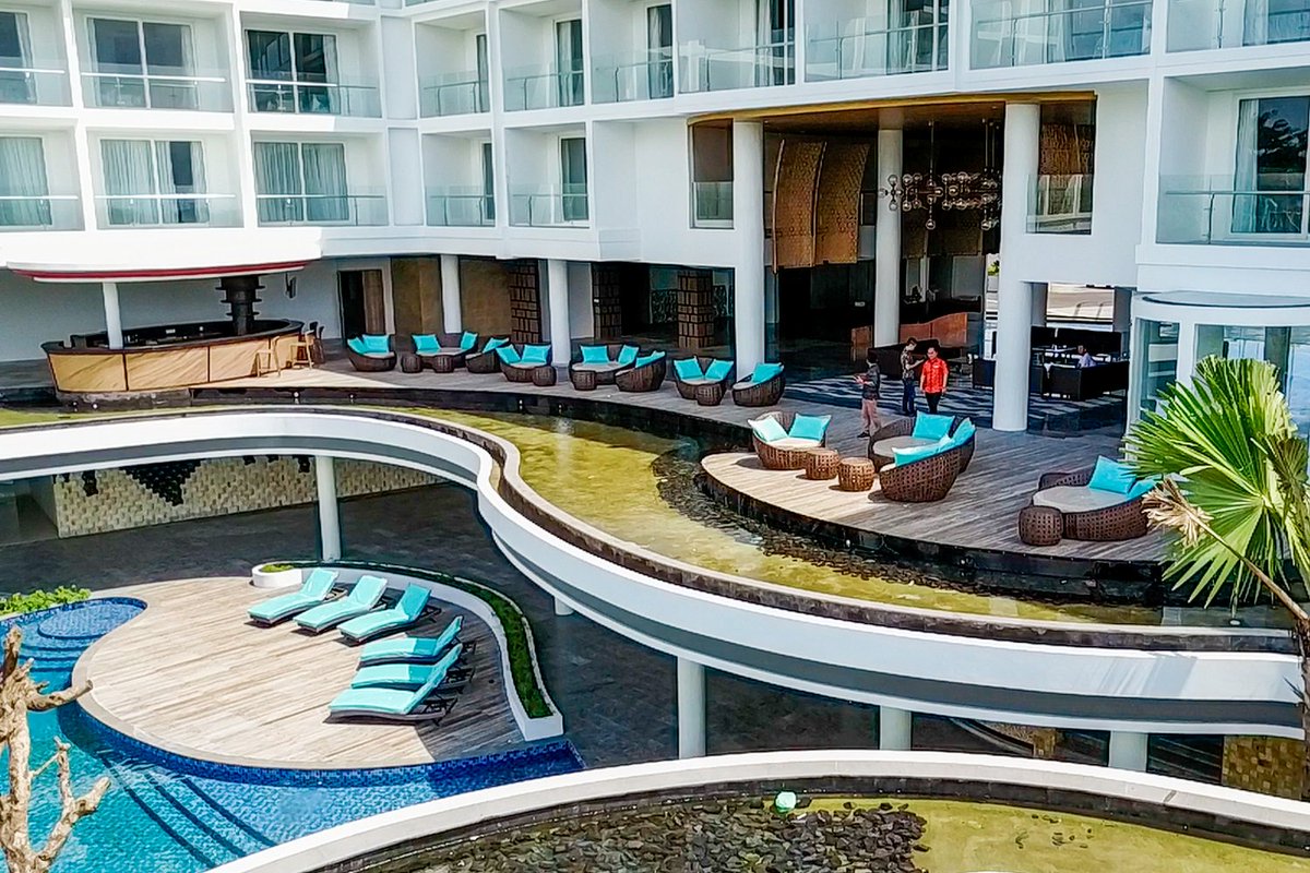 swissbelhotel's tweet photo. FREE STAY CONTEST!
Win 2 nights stay at our newest #resort in #Bali!
#SwissBelresortPecatu #makepecatugreat 
Go to https://t.co/oJkKQ3OSSI https://t.co/OhQHBc77E0