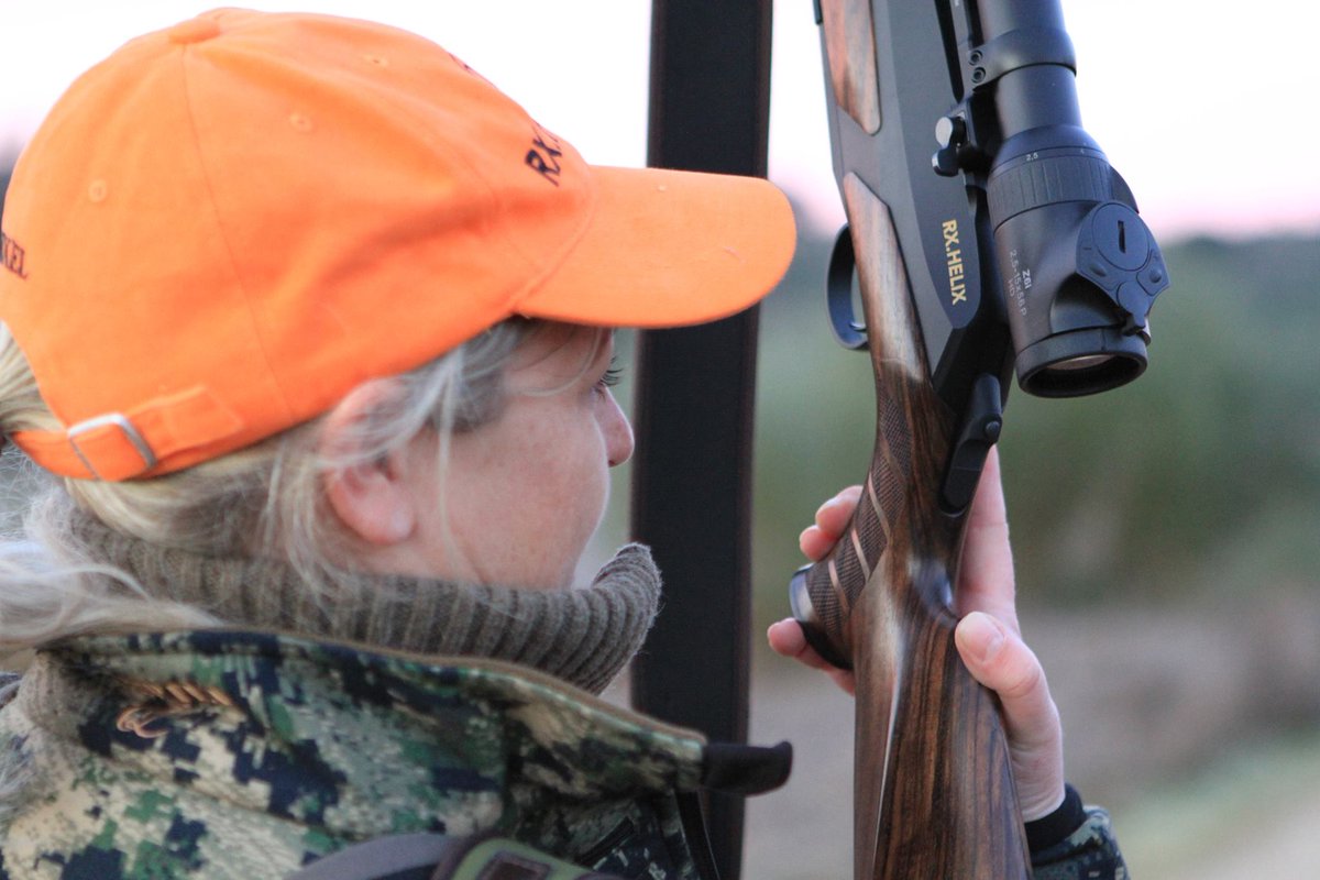 MerkelRifles tweet picture