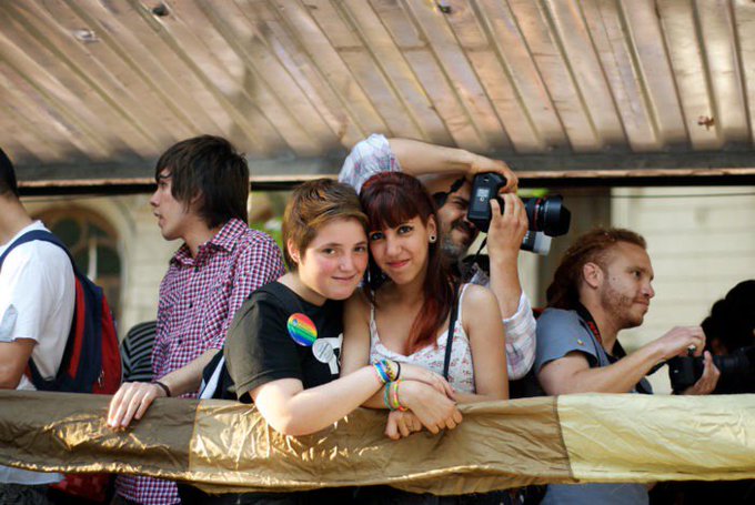 Study seriously suggests bisexual women exist because straight men are into... https://t.co/zNXC7LzLMm<a href="/tag/wisdom"class="tags"><span>#wisdom</span></a><a href="/tag/inspiration"class="tags"><span>#inspiration</span></a>