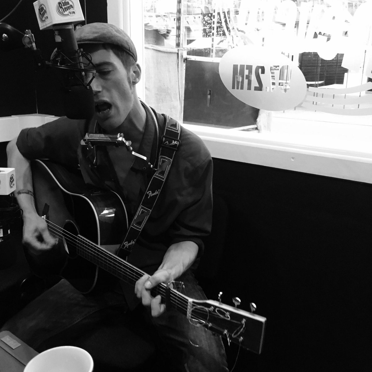 Great time yesterday on @radioreverb <a href="/petejonesshow/">Pete Jones Show</a> - this Friday <a href="/live/">Live</a> B&amp;H Community Radio
New single: soundcloud.com/gorrankendall/…