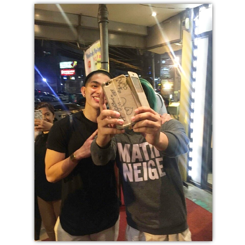 RwowBabies_'s tweet photo. we miss RyJo Moments 😭😭😭 Madam @ryancondz kailan po ulit kau magkikita ni João? #RyJo #TeamColorfulHearts #SpreadLove https://t.co/hSsF4is8pS