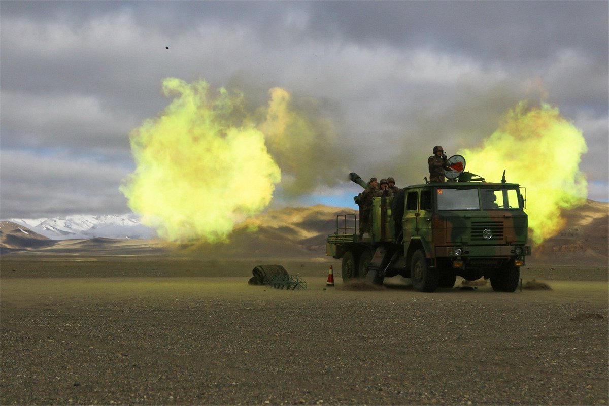 rajfortyseven's tweet photo. #China #PLA #Tibet MC #PCL09 122mm truck-mounted  SP howitzer system fires during live-fire training ex at 4700m
https://t.co/JVlNvcD1Hr https://t.co/wrvc8qDqme
