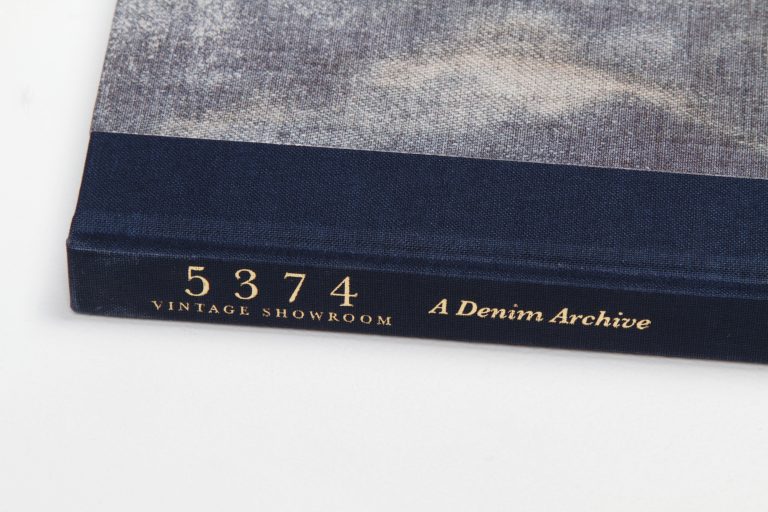 thevintageshowroom.com/blog/?p=11271 We have a new book!