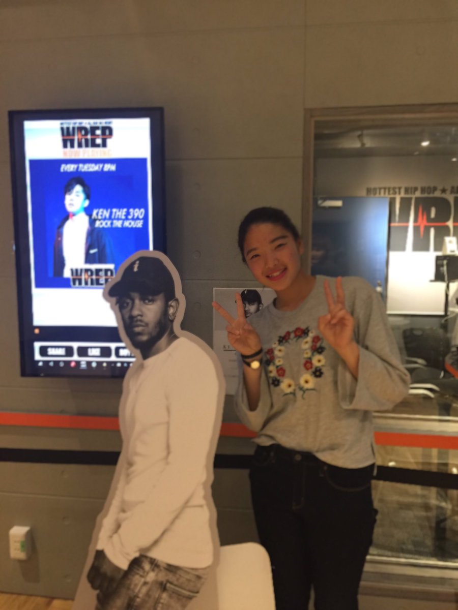 SPYAIR_Ri's tweet photo. ちゃっかり記念撮影🙌🏻
#WREPDAMN
#WREP https://t.co/5RbMsVdKno