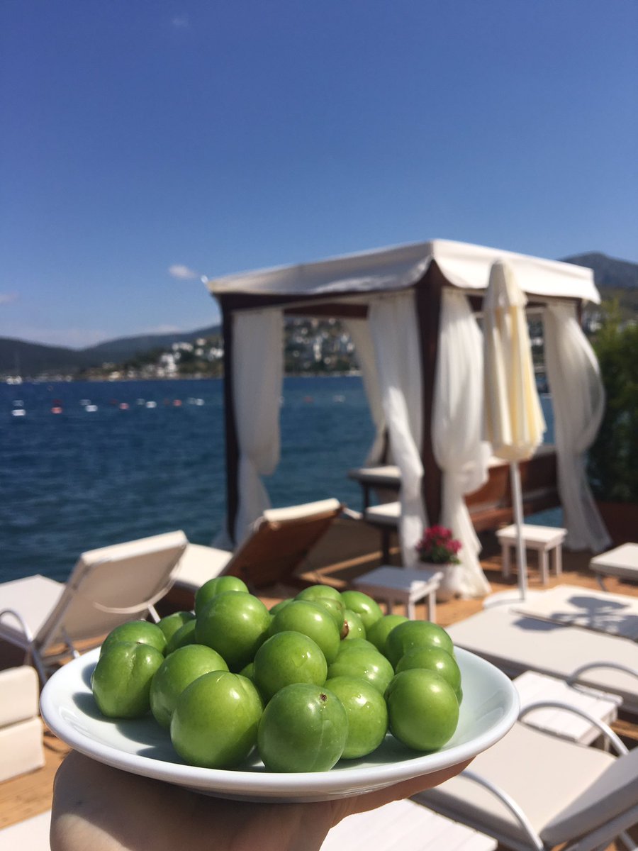 İstanbul'dan sonra Türkbükü'nde de gün boyu keyif ve huzur Hardal'da!