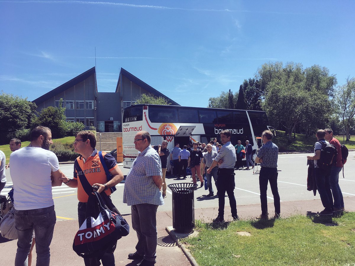 EnergyFormation's tweet photo. Rencontre communauté #Mercure à @EnergyFormation, nos mercuriens et formateurs débarquent sur le campus de Nantes-Montluc ☀️ https://t.co/C2n7cKLEbd