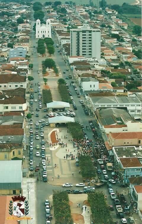 Av. Dr.Américo Luz, o Centro Nervoso de Muzambinho-MG, orgulho mundial! | Milton Neves | Scoopnest