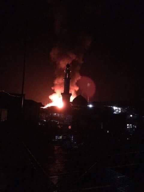 savorstyles's tweet photo. It is said that this happened at Marawi City Jail. ISIS let the detainees escape from Jail.

 #PrayForMarawi https://t.co/jnWO7onFIK