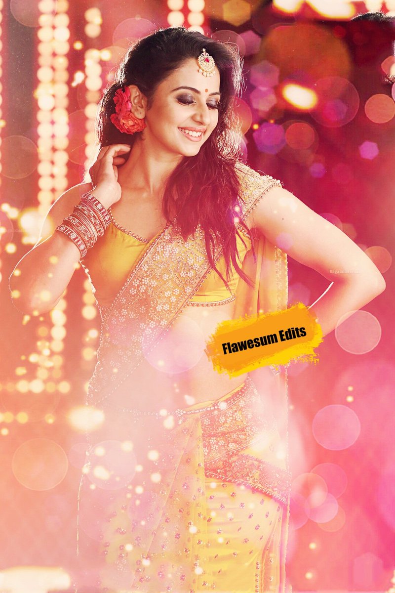 FlawesumEdits's tweet photo. #RakulPreetSingh #RakulPreet @Rakulpreet 😍😘😘😘😘 https://t.co/TjAxlgfjF1