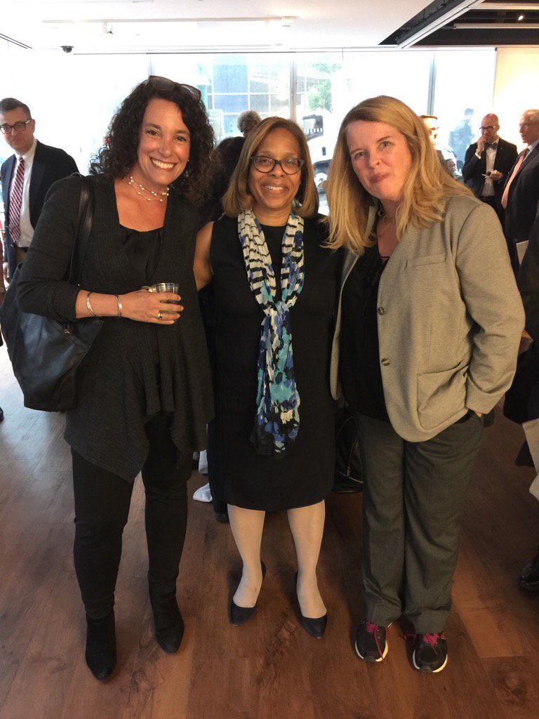 seeingrape's tweet photo. @barbaragcassidy @ShonnaTrinch @karolmason1961 Excited to meet the new JJ president! #seeingrape https://t.co/xgdWlxhdTX