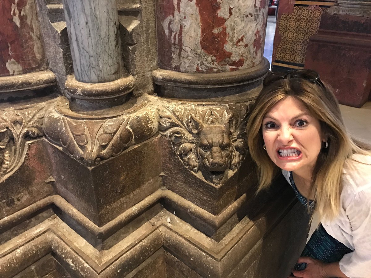 Gloria Allred's daughter calls Melania Trump 'First Ornament'