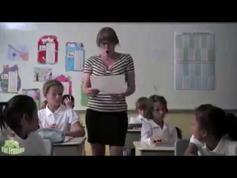 Y que se enoja la maestra VIDEO: Me lo enviaron por WhatsApp ow.ly/fEnJ30bXpBu