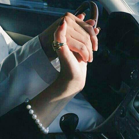 DissidentsRally's tweet image. .
جيتك سحايب حب واشواق واحساس
جيتك قصايد تحتوي ...كل ذاتي
.
جيتك لاني شفت بعيونك الناس
واصبحت ناسي والاهم بحياتي❤️
💕
#قروب_الفدغوش