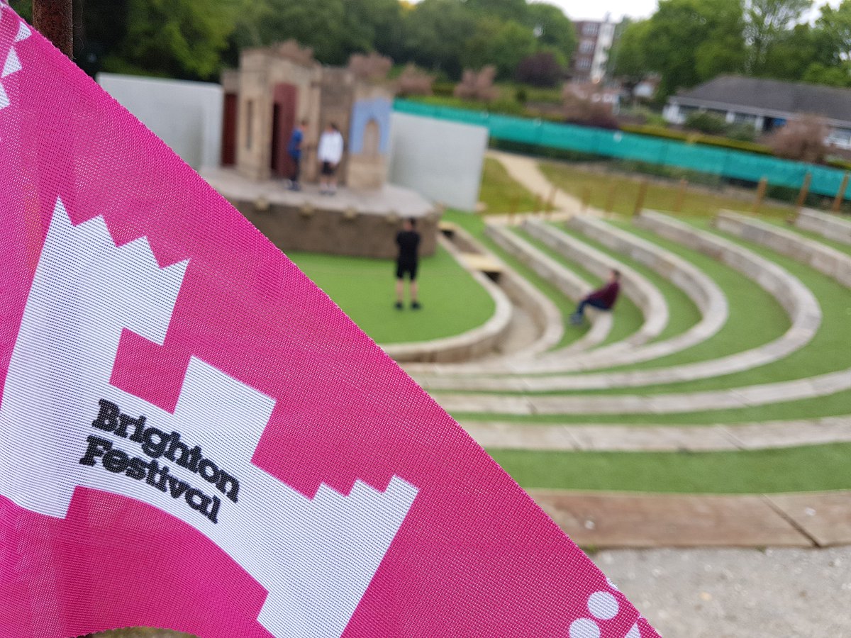 JBeedham's tweet photo. Lovely to be @brightfest helping @TLCMuk get ready for their summer 2017 tour! #lastminutepreperations https://t.co/lul51lFSzM