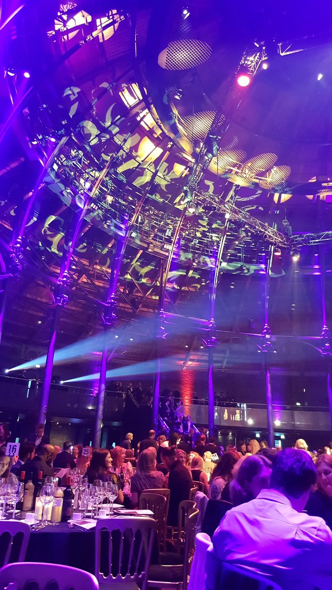 RedDoorUnlimited tweet media