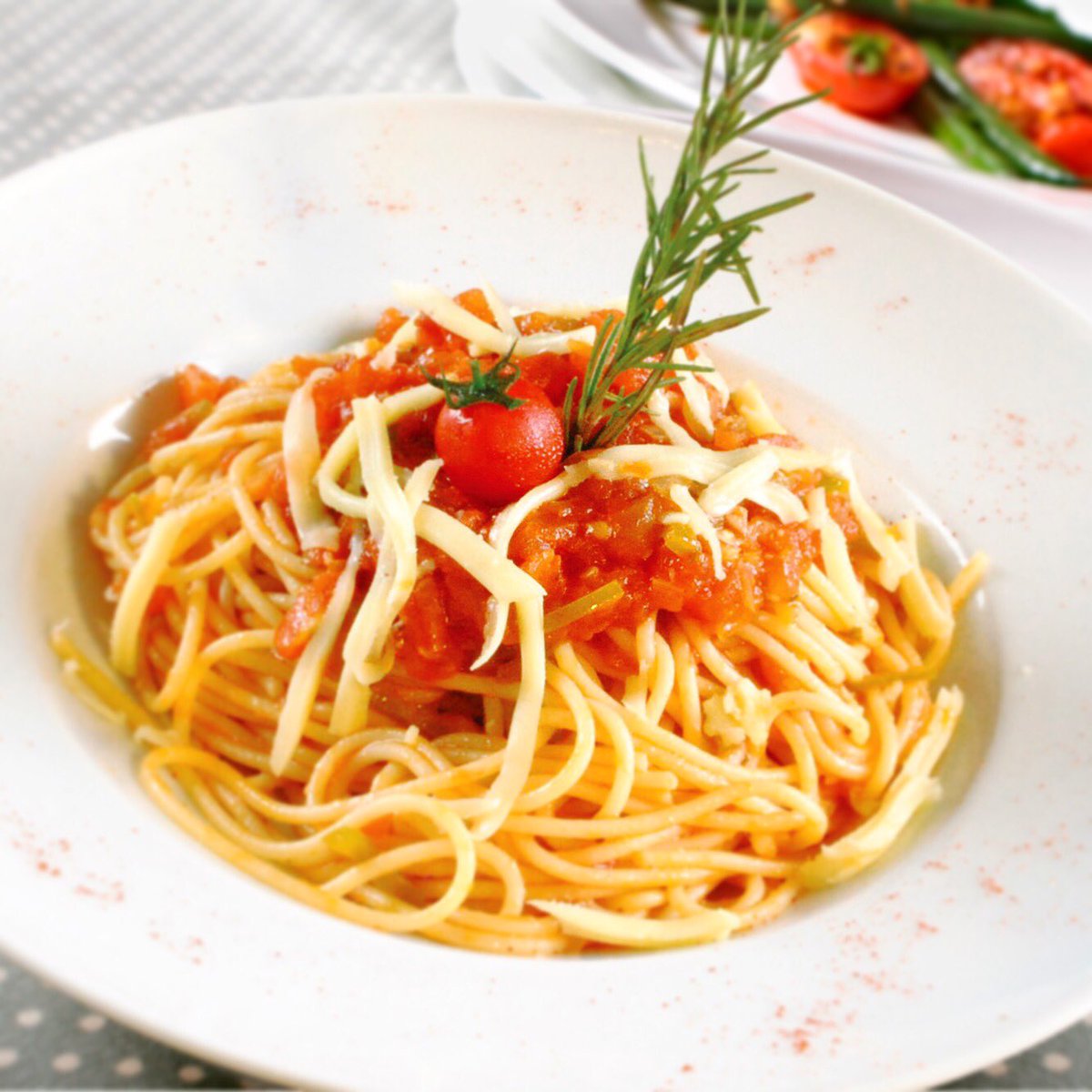 Beyoglu Halimbey Pa Twitter Spagetti Napolitan Spagetti Makarna Uzerine Domates Sosu Ve Kasar Peynir Ile Makarna Spagetti Spagettinapolitan Makarnacesitleri T Co Iilmtith3m
