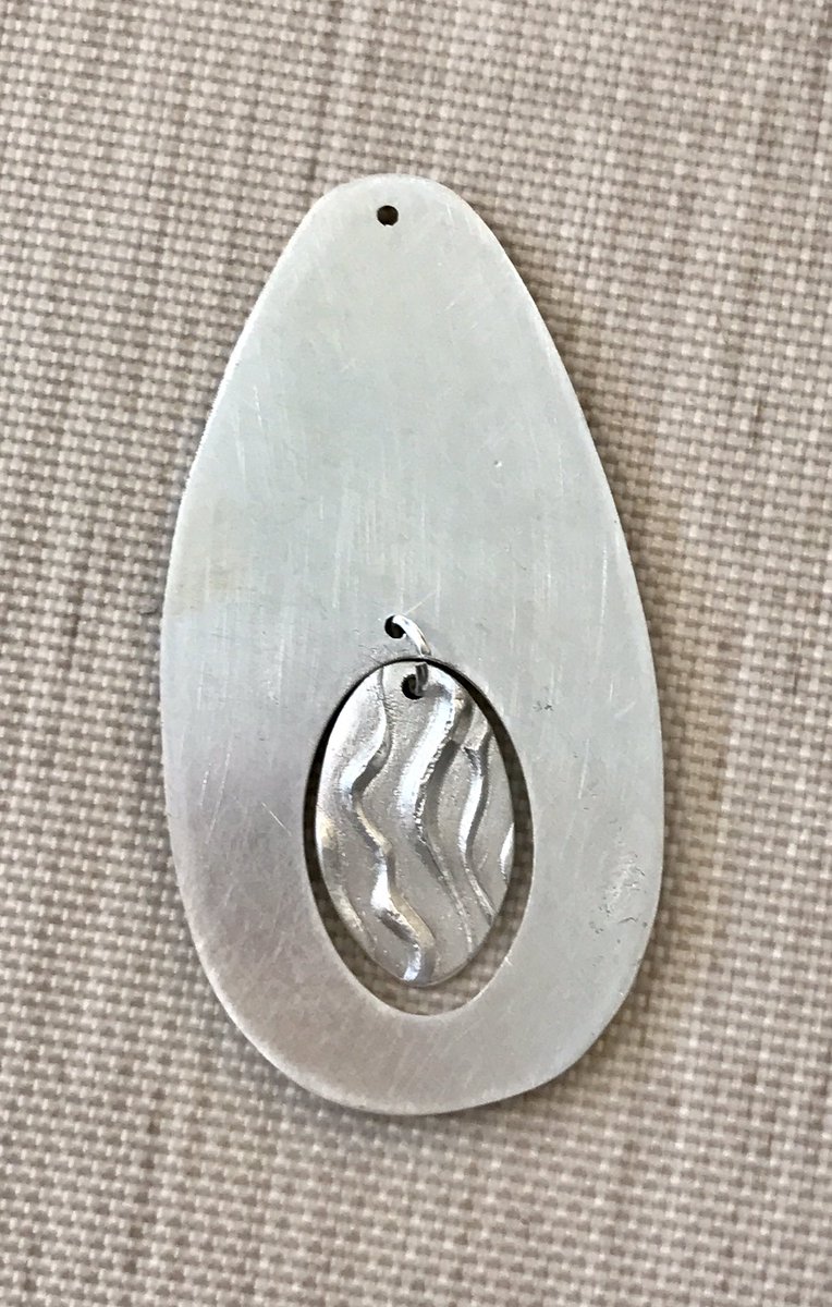 I'm loving this reversible silver clay necklace design <a href="/rossettadult/">Rossettadultlearning</a> #harrogate #silverclay