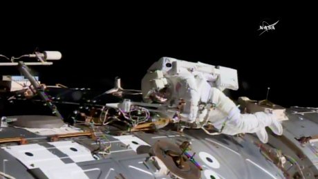 CBCScienceEnv's tweet photo. Astronauts conduct spacewalk to perform urgent repairs https://t.co/UptXe4X2Db https://t.co/xwi7SYdgNs