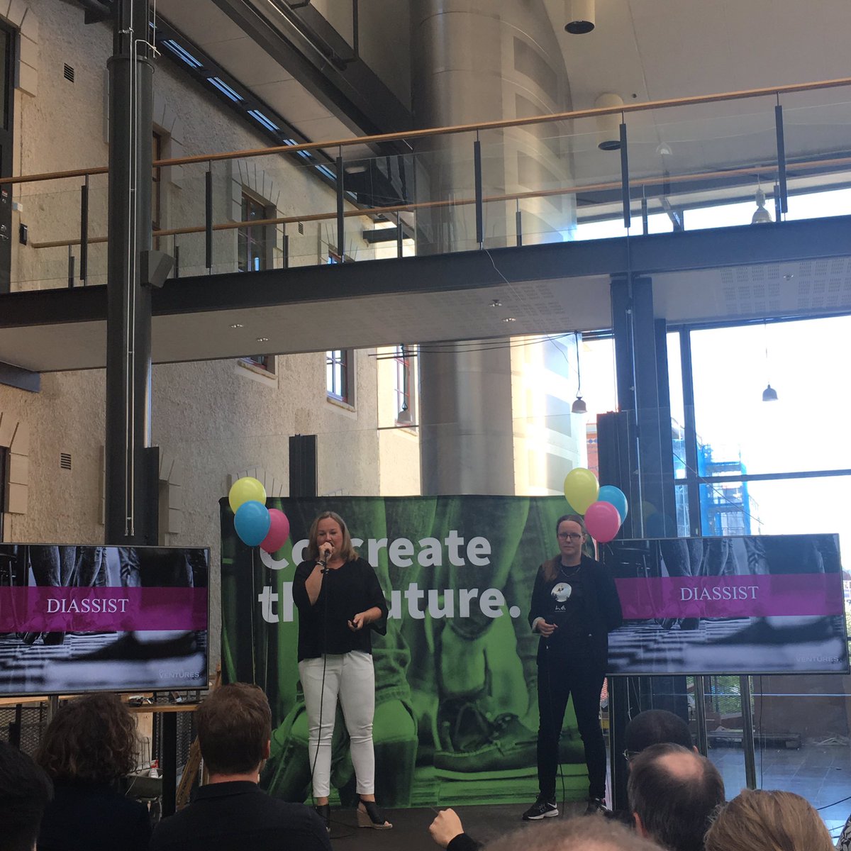 venture_cupswe's tweet photo. We're at Startup Camp Demo Day listening to next generation startups! #demoday #scbatch10 #gbgtech  @chalmersventure https://t.co/Lnobqt2HK3