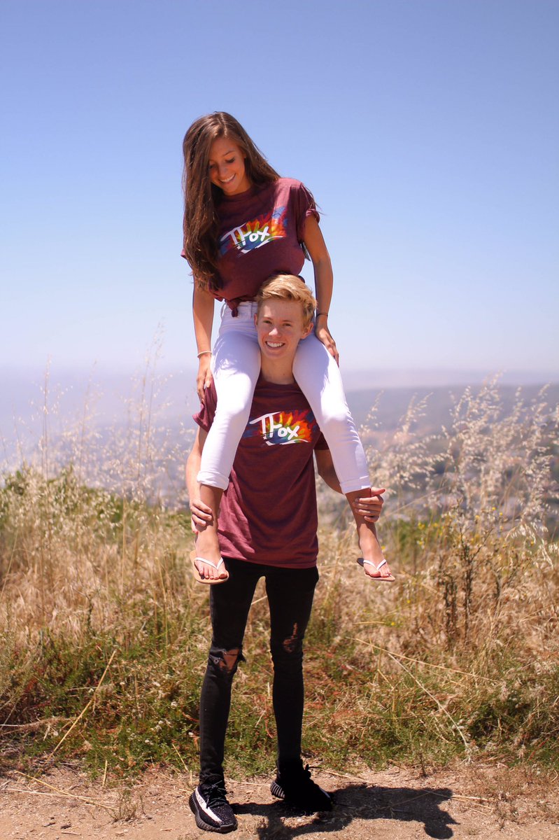 tannerfox's tweet photo. TIEDYE has been my favorite month... 💕 https://t.co/WBPf4TMl9C
