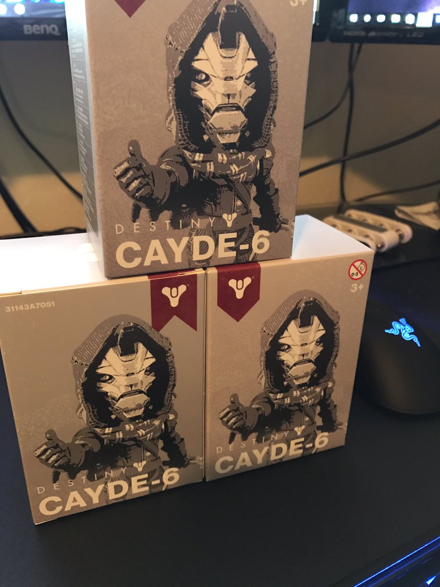 Kraytoshi's tweet photo. Giving away a Cayde-6 collectible and a beta code for Destiny 2.  Follow and RT to be entered! Winner picked 5/30/17! https://t.co/rxDVPKXKXB
