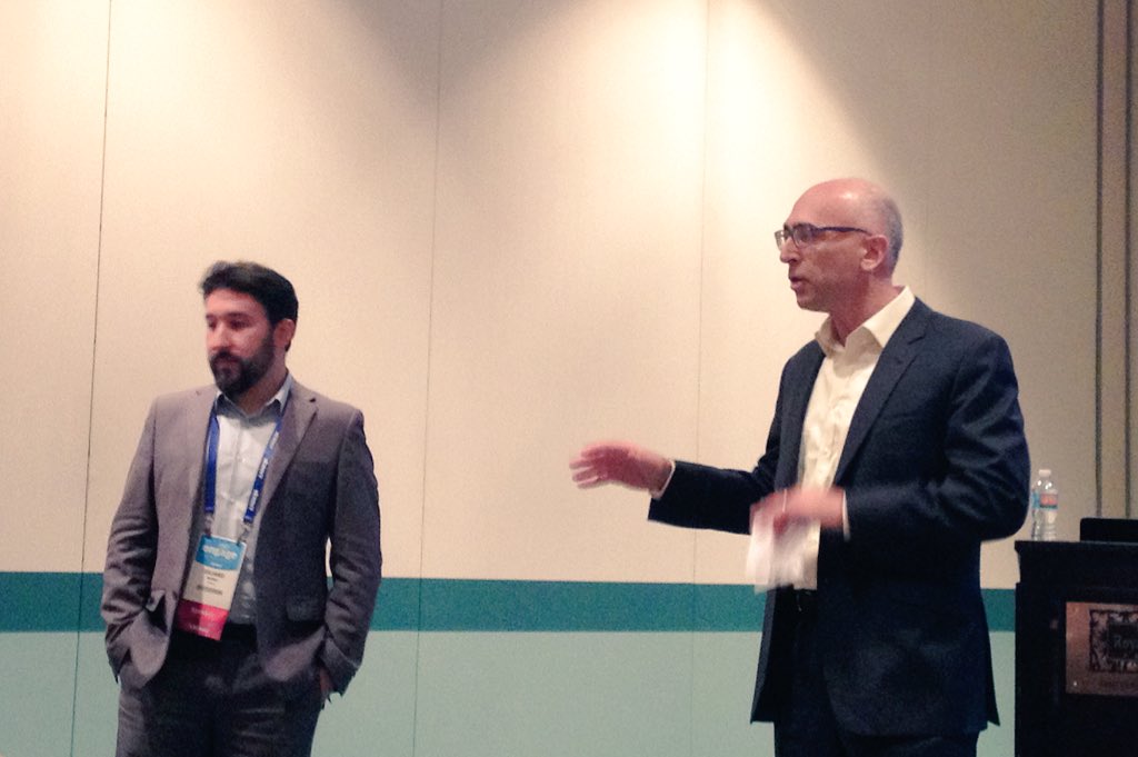 IMT_'s tweet photo. Giliard Bueno &amp; Rick Merson, Atento Brasil, platican sobre cómo las herramientas de WFM son parte del éxito de sus operaciones #Verint17 https://t.co/HZqM83nyQ1