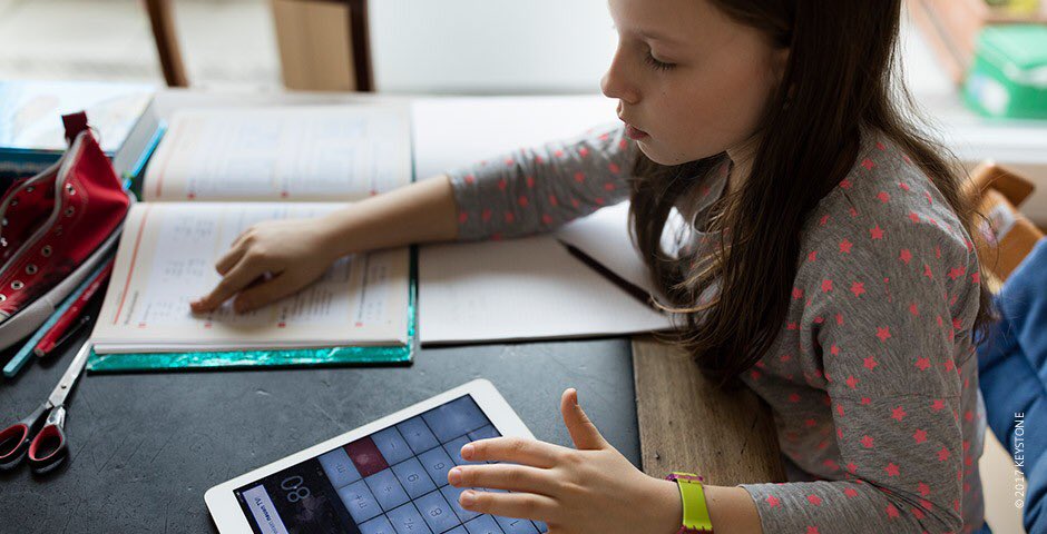 15 years of "Internet 4 Schools": 

Swisscom provides free internet access + key learning technology since 2002

swisscom.ch/en/about/medie…
