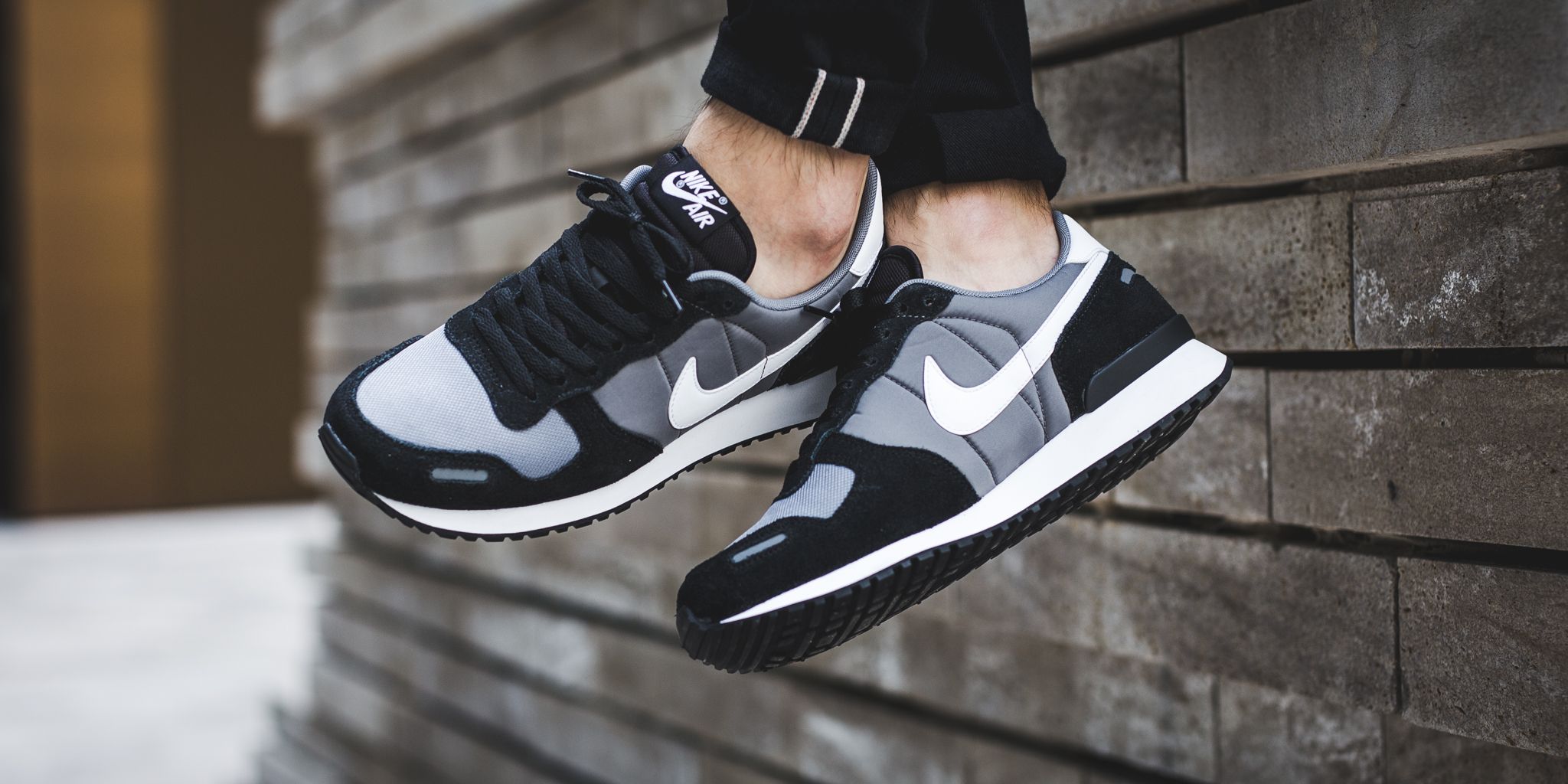 Explosivos Alrededores emprender Titolo on Twitter: "NEW IN! Nike Air Vortex - Black/White-Cool Grey-White  SHOP HERE: https://t.co/f7BoW7swgM https://t.co/ZtPrqZjonX" / Twitter