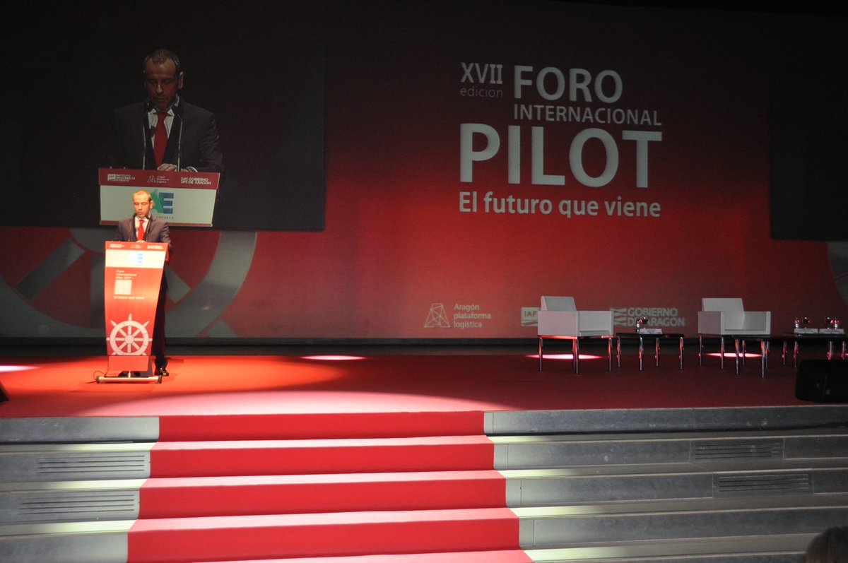 AragonEMPRESA's tweet photo. ¡Arranca el #ForoPILOT! #AragónPlataformaLogística #PremiosPILOT https://t.co/MdIXV8UCAH