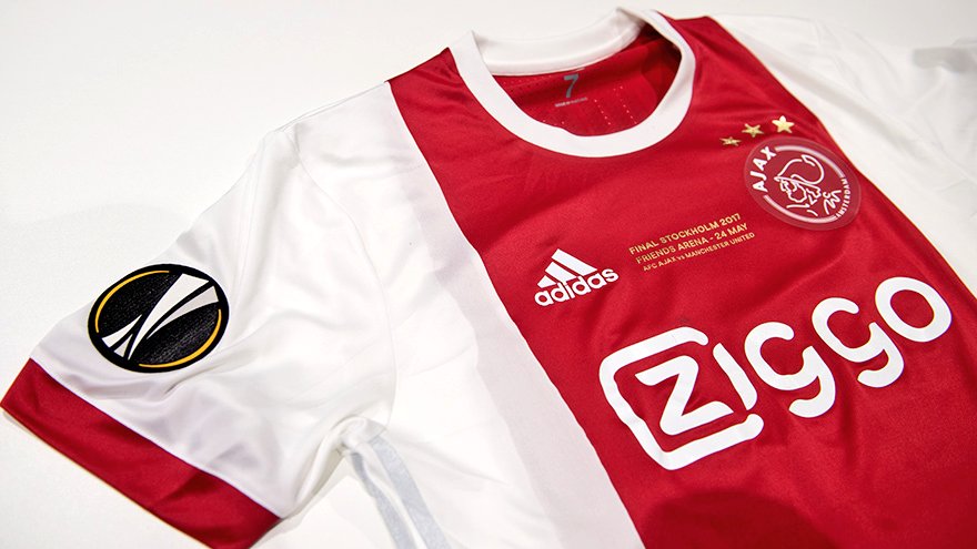 AFC Ajax Twitter: "Ons shirt voor @EuropaLeague-finale! ⚪🔴⚪ #UELfinal #ajaman https://t.co/KczQkoADZ7" / Twitter