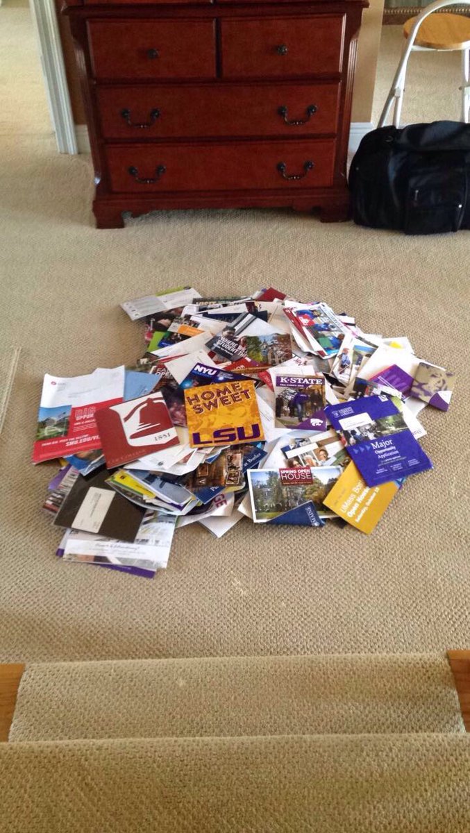 airsheaux's tweet image. In 9th grade I decided to keep all the college mail I ever got. This weekend I graduated. This is the result. #LSUbound