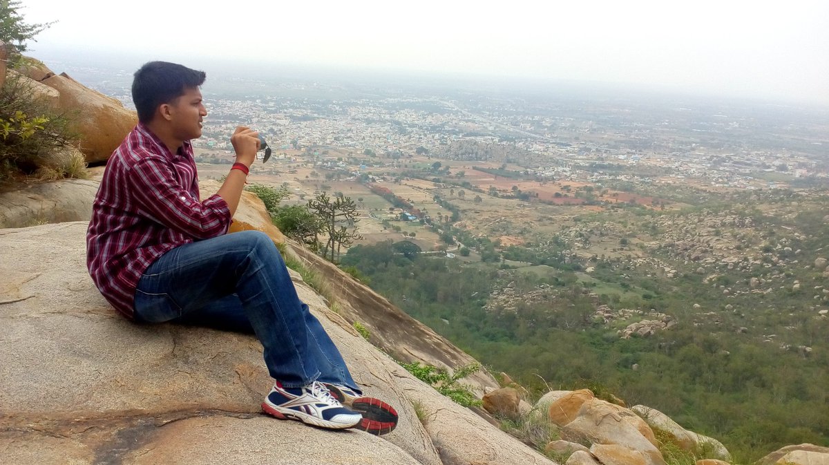 KamathVignesh93's tweet photo. Sunday #Long_Ride to Kolara

Trekking on #Antara_Gange hills
Photo from Top of the Hills

( ಅಂತರ ಗಂಗೆ ಬೆಟ್ಟ) https://t.co/H2jKnXOSyY