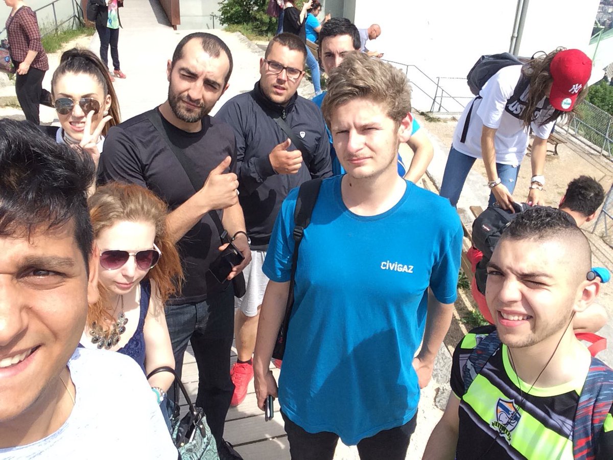 La journée est déjà terminé les volontaires de st-étienne ont été heureux de venir à Grenoble @civigaz69 <a href="/Civigaz38/">Civigaz38</a> <a href="/ServiceCivique/">Service Civique</a>