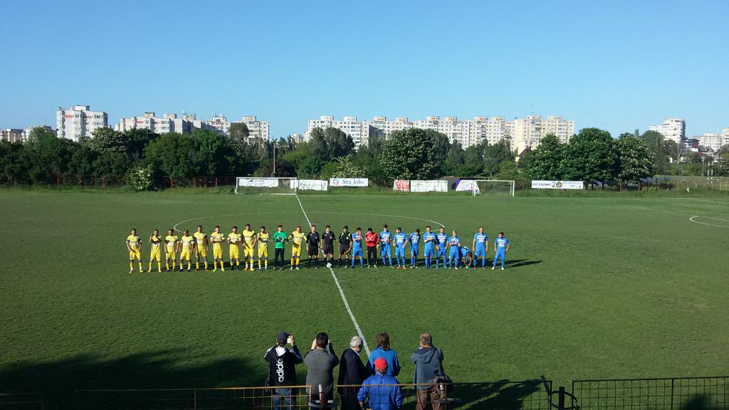 SSC_FARUL's tweet photo. A inceput meciul SSC FARUL Constanta - CS Agigea 0-0

#farist #FARUL #farulconstanta  #romania #constanta #constanteni #stiri #sport #fotbal https://t.co/ND6QZnq3nT