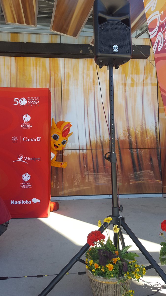 2017CanadaGames's tweet photo. Company is coming #Winnipeg and today we launched the Eyes of the Nation Initiative. Learn more here: https://t.co/DqBRVclKyI #JCGNation https://t.co/N6cuOuXA6p