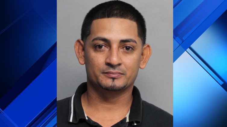 Jose Gutierrez, 35, told detectives that he found the gun he used to shoot someone bit.ly/2qga09x https://t.co/GxvH4hlpqw