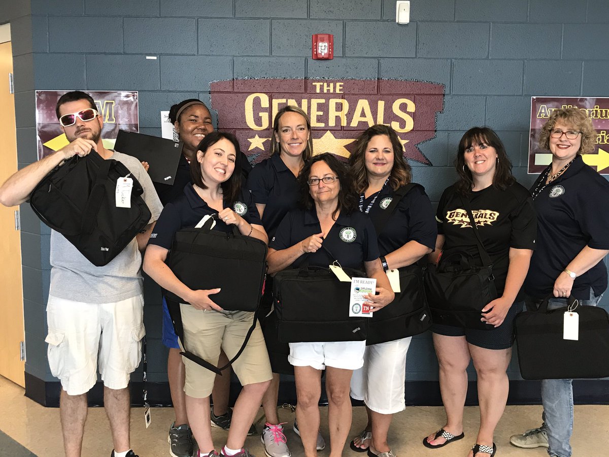 SHMSGeneral's tweet photo. Math and Science Teachers #Diplomaready! #GrowMaury #shmsrocks @MsPrincipalSHMS @MauryCoSchools @cjmarczak @johnccarver @mike_kinnard https://t.co/DlUcsTCQDf