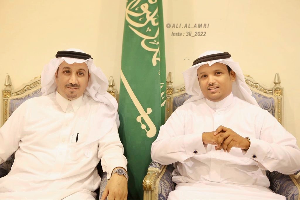waleedalshehry's tweet photo. صورة جمعتني بمدير مكتب الهيئة العامة للرياضة بمنطقة عسير الاستاذ معتق آل جرمان على هامش اجتماع الجمعية العمومية لنادي الفاروق ب #المجاردة https://t.co/Z004lrU9vA